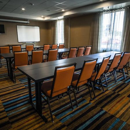 Fairfield Inn & Suites By Marriott Wisconsin Dells Lake Delton Exterior photo