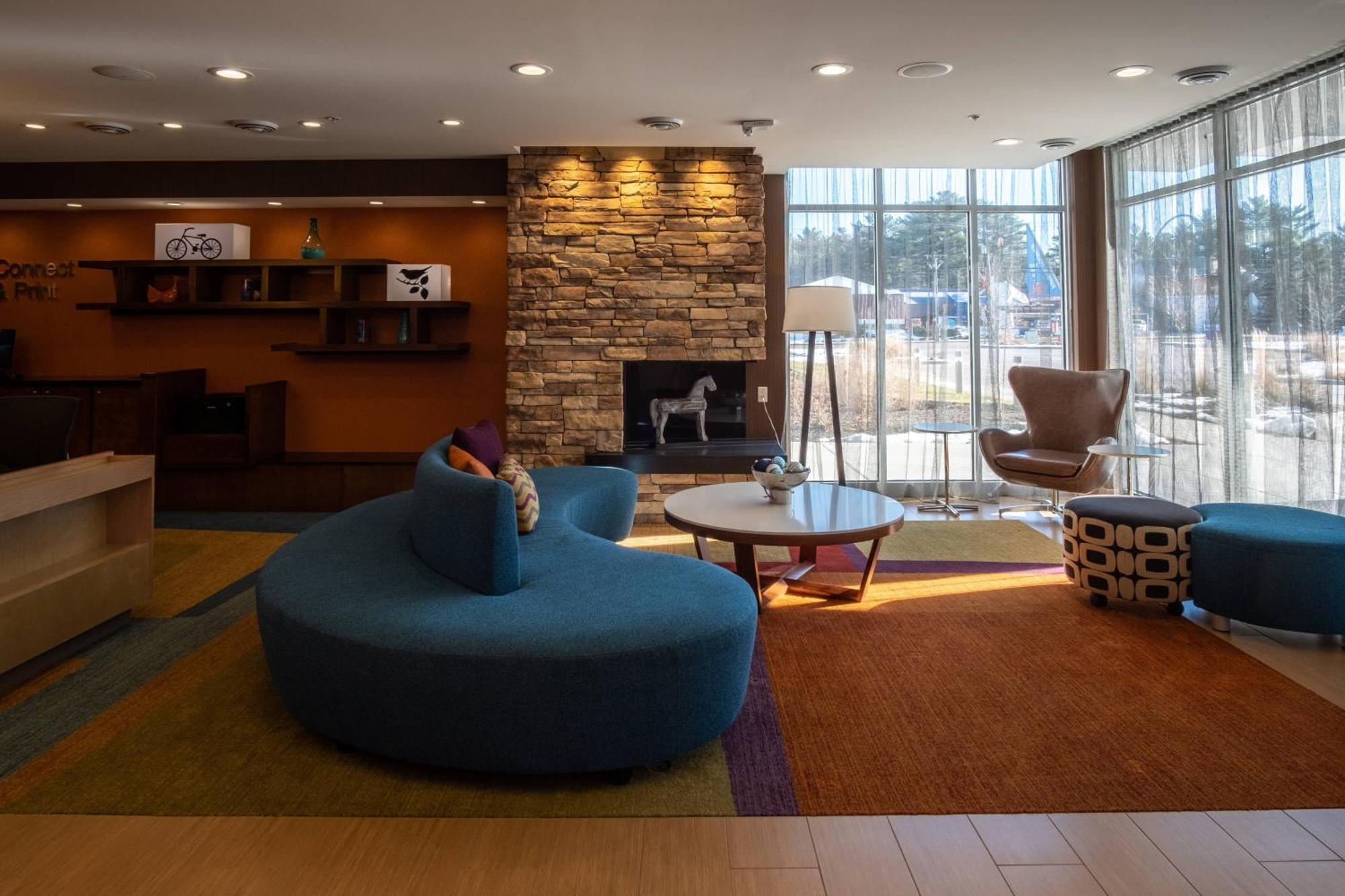 Fairfield Inn & Suites By Marriott Wisconsin Dells Lake Delton Exterior photo